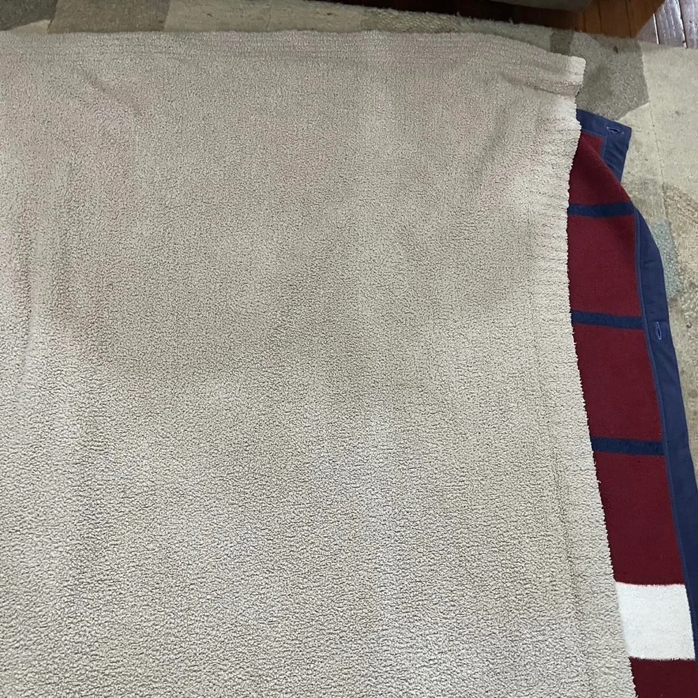 Barefoot Dreams Cozy Chic Throw Blanket Stone Soft Plush Style fleece